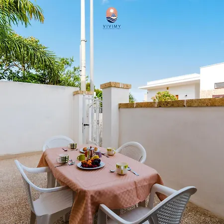 Vakantiehuis Dimora Lucy By Vivimy Taviano (Lecce)